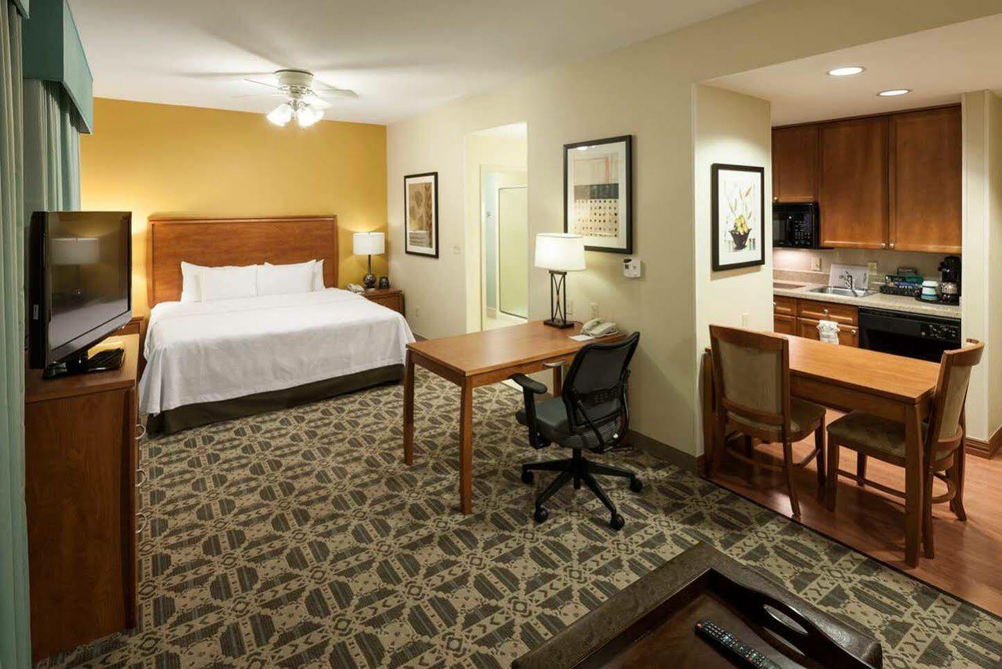 Springhill Suites By Marriott Dallas Dfw Airport East Las Colinas Irving Exterior photo